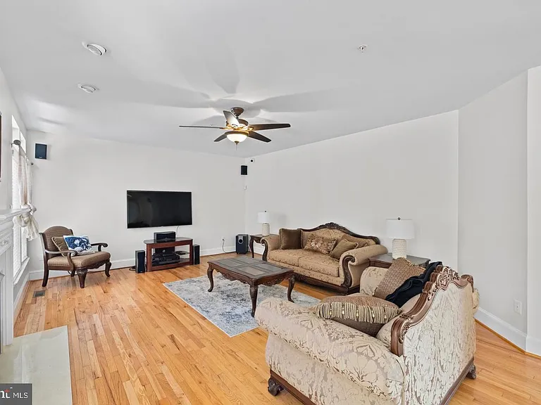 8008 Dorado Ter — Photo 16