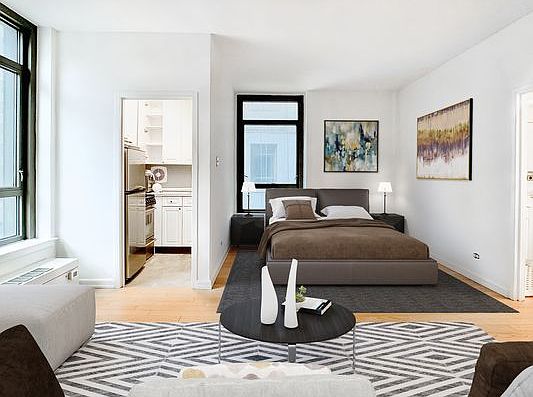 4th image of 4 Park Ave APT 15L