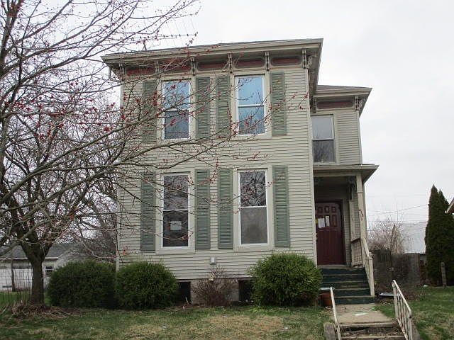 1st image of 410 Wayne St