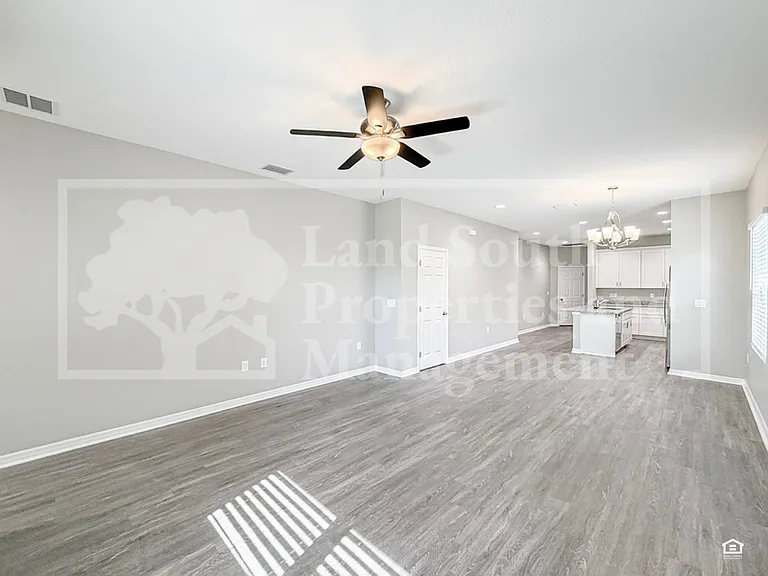 3376 Cup Dr #1 — Photo 9
