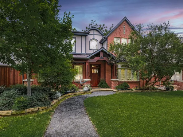 4423 Vandelia St, Dallas, TX 75219