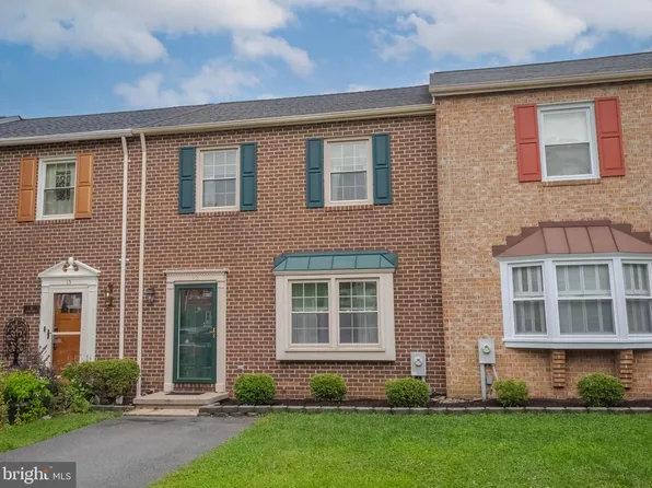 13 Carriage Walk Ct, Baltimore, MD 21234