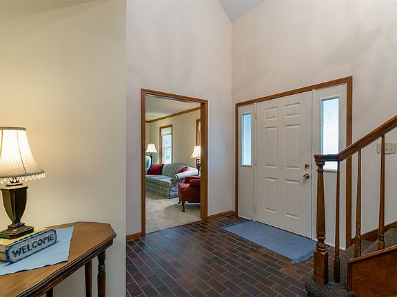 5th image of 1716 Westbank Way