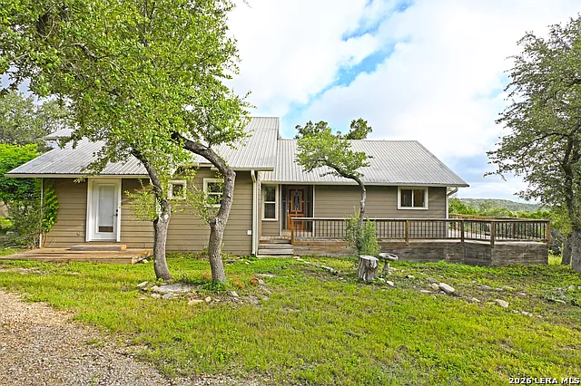 41 Sun Valley Dr — Photo 2