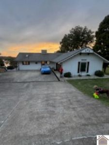 1406 Circle Crest Dr, Eddyville, KY, 42038