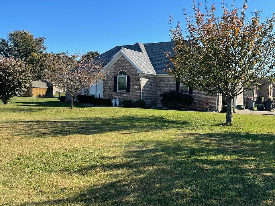 1st image of 217 Emerald Dr