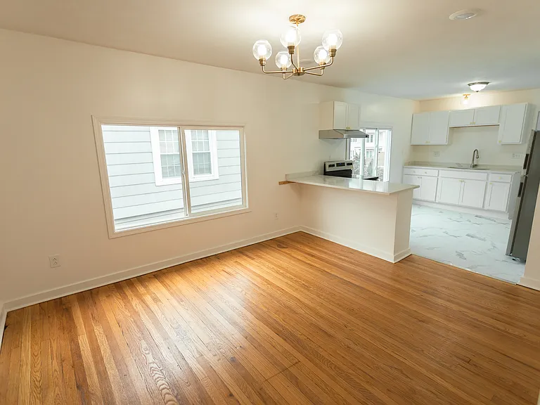 525 Winton St #2 — Photo 8