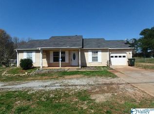 1633 Patterson Ln, Toney, AL 35773