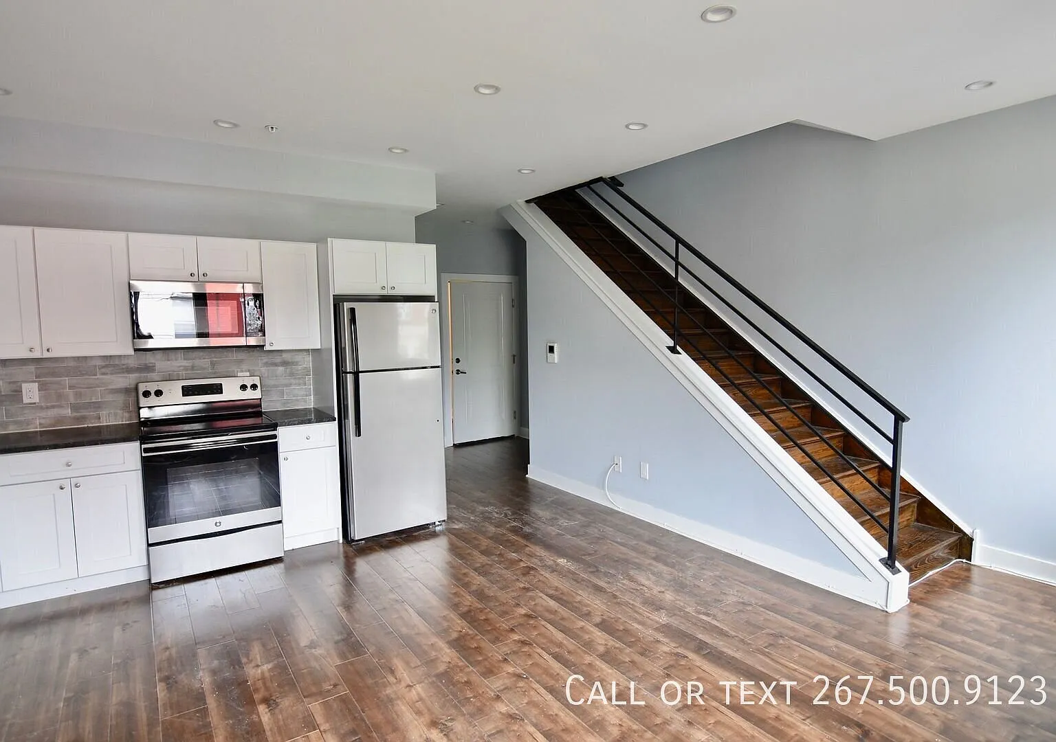New Construction! Bi-Level two bedroom with a Roof Deck!! Great view. W/D. — Photo 2