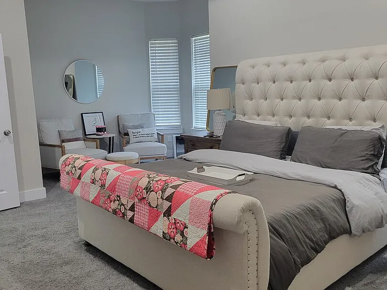 Pecan Grv — Photo 22
