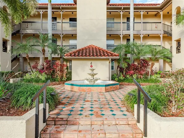 2400 Feather Sound Dr APT 427, Clearwater, FL 33762