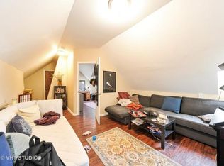 3431 W Cortland St #3, Chicago, IL 60647