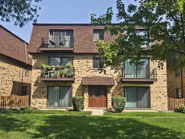 9709 Bianco Ter APT E, Des Plaines, IL 60016