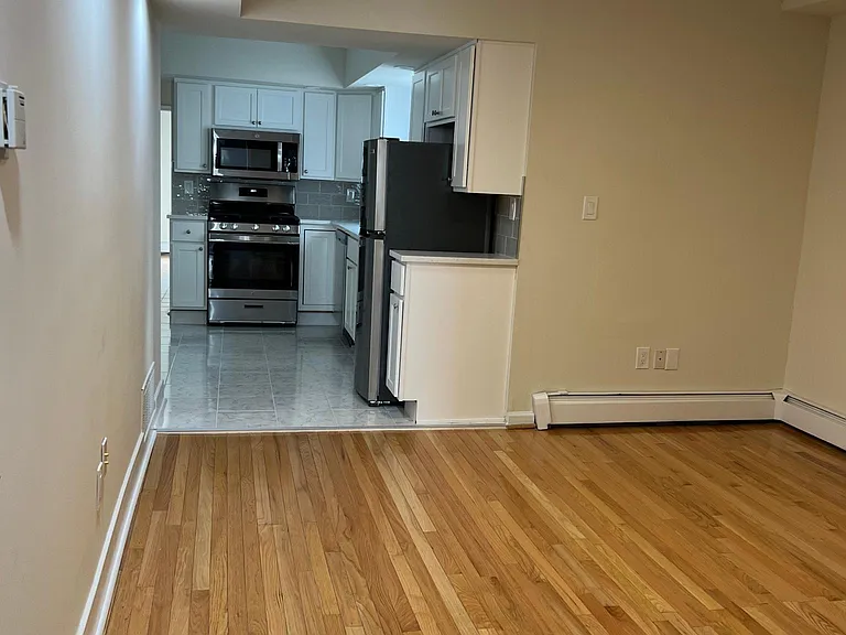 1815 E Passyunk Ave #2 — Photo 3