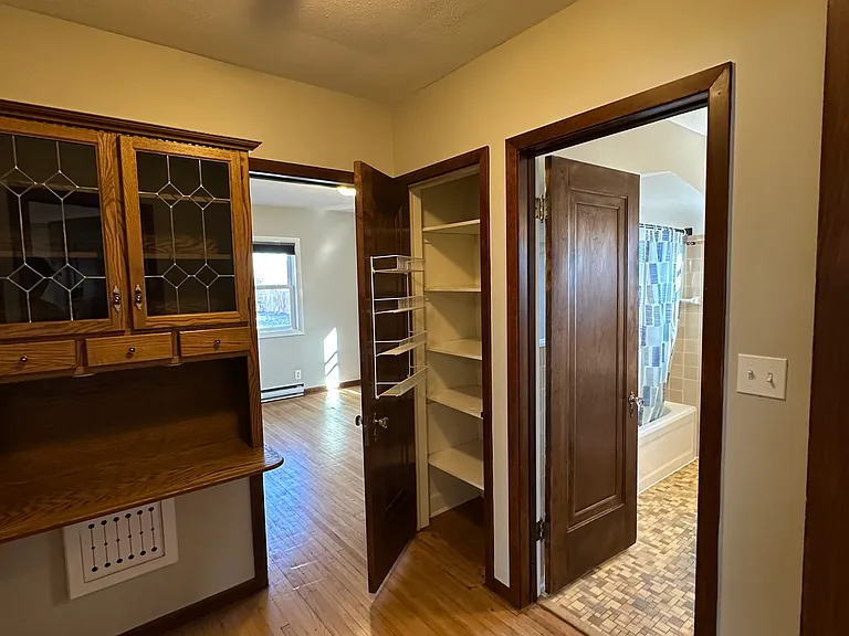 2925 Glenhurst Ave S #1 — Photo 10