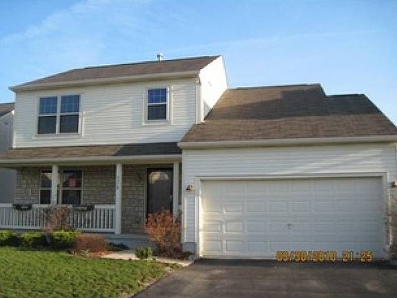 3rd image of 4378 Knoll Crest Dr