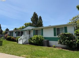 1125 58th St SPACE 77, Springfield, OR 97478