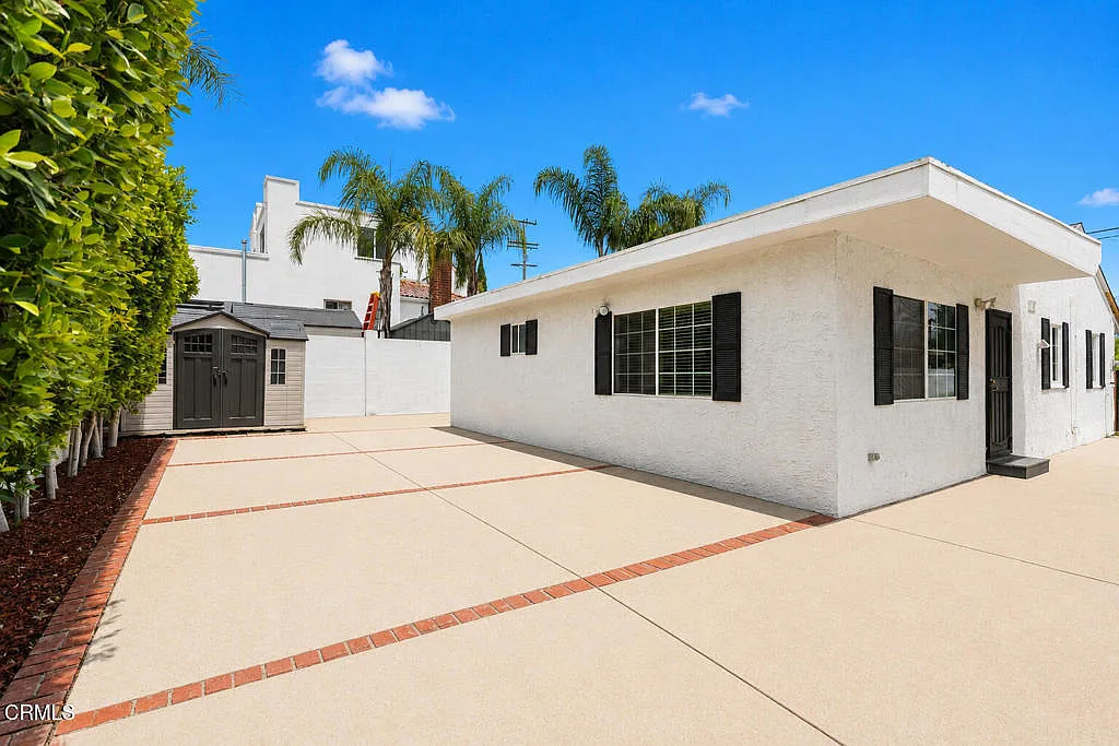 4 bed, 3.0 bath, 1500 sqft, $3,750 — Photo 3