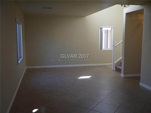 3rd image of 1124 Autumn Grass St #0