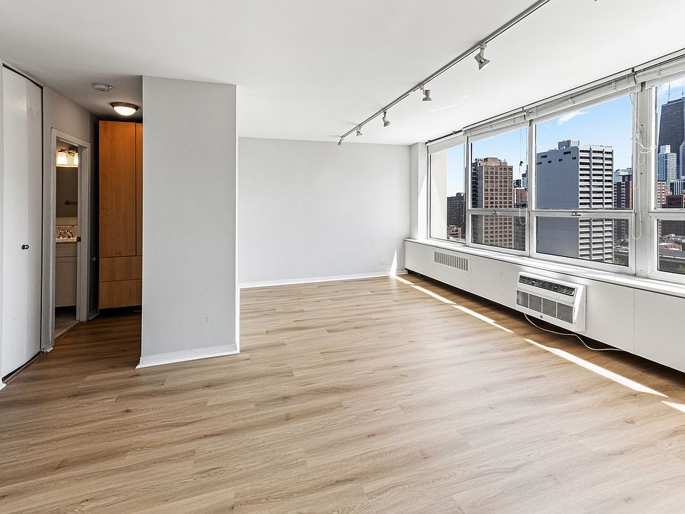 Building Photo 5