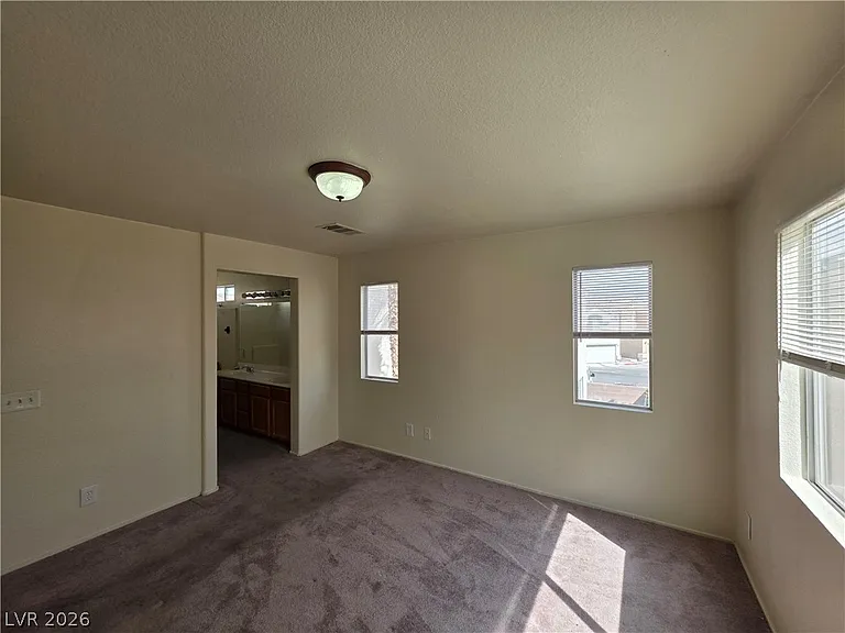 2506 Lady Elizabeth Ct — Photo 28