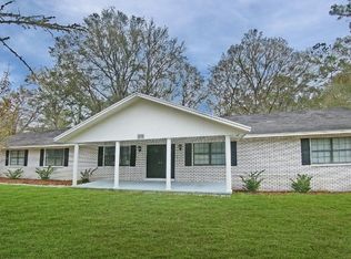 313 NE Humphrey Ct, Lake City, FL 32055