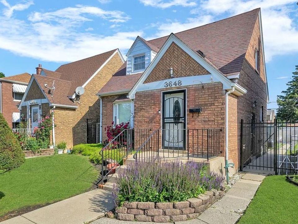 1st image of 3648 W 68th Pl
