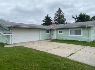 263 Stratford Dr, Northfield, OH 44067