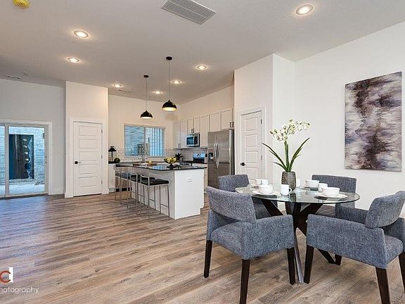 3rd image of 3108 SE C St #219