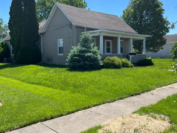 302 N Defiance Rd, Saint Marys, OH 45885