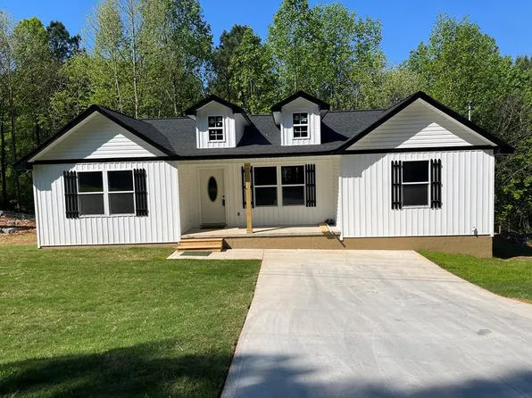 1590 Needham Dr, Dalton, GA 30720