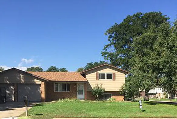 4695 Holland St — Photo 12