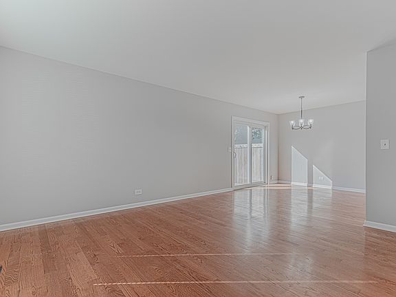 2nd image of 1947 N Heritage Dr #271A