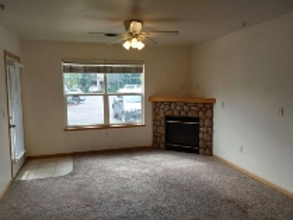 2nd image of 2226 W Elizabeth St Unit D101