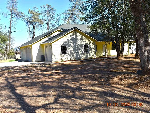 3rd image of 16920 Lyn Ellen Dr