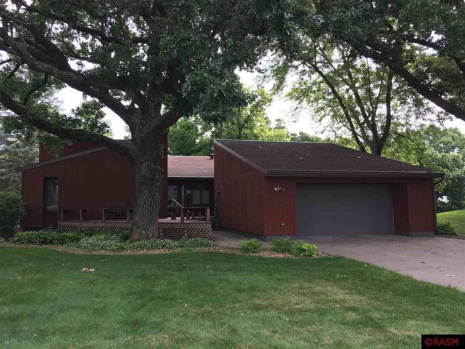1st image of 1815 Crestview Dr