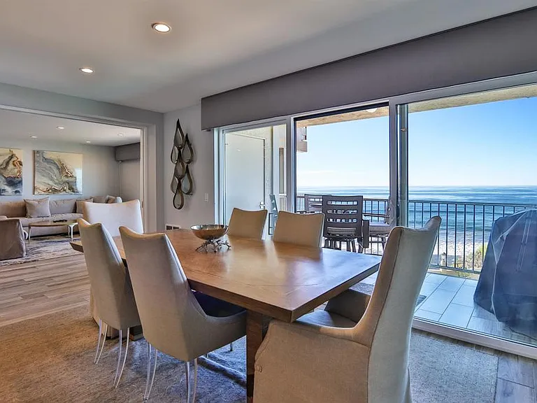 861 Beachfront Dr #B — Photo 6