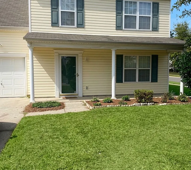 923 Grassy Patch Ln