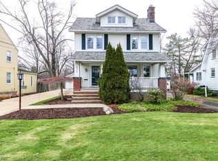 5155 Eastover Rd, Lyndhurst, OH 44124