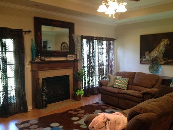 3rd image of 230 Aloys Cir