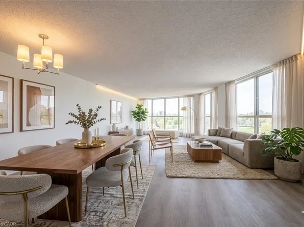 24 Marilyn Dr #101, Guelph, ON N1H 8E9