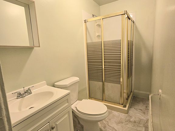 5th image of 1416 Park Ave APT 2R