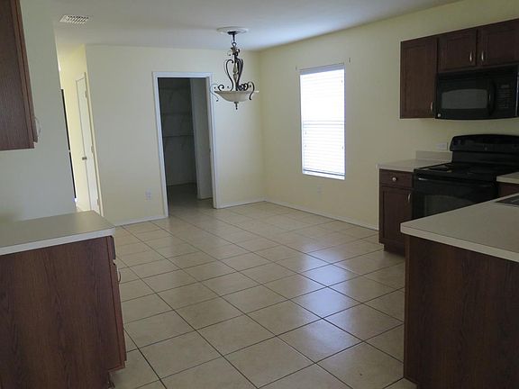 Kitchen & Nook