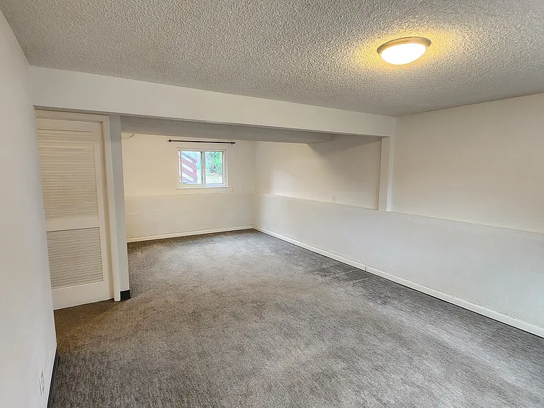 2228 Fernwood Dr — Photo 17