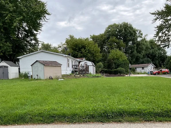 109 Neptune Cv, Lakemoor, IL 60051