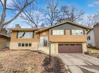 18 Ruth St N, Saint Paul, MN 55119