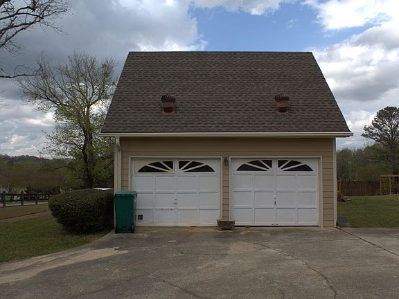 5th image of 143 Cedar Rock Rd