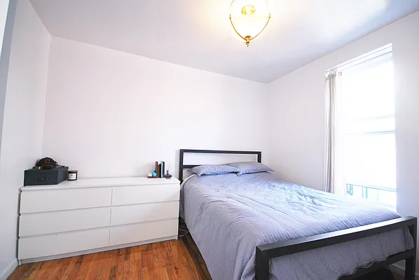 Rented by KYLM, LLC | media 33