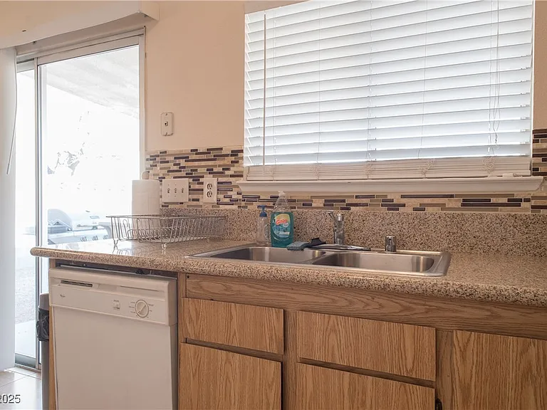 7250 Hardtack Cir — Photo 9