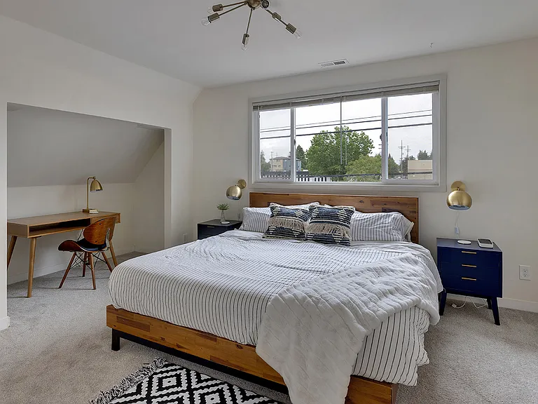 5506 NE Hoyt St #A — Photo 3